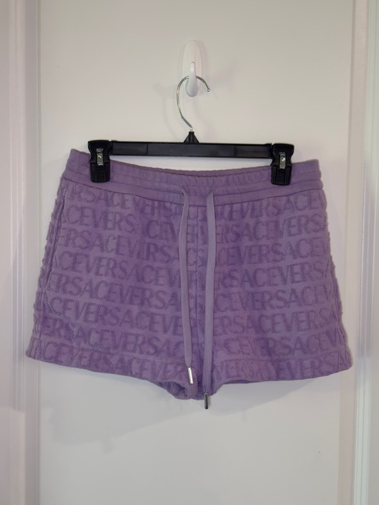 Versace Pants - Versace Logo Jacquard Towel Logo Stitched Shorts in Lilac